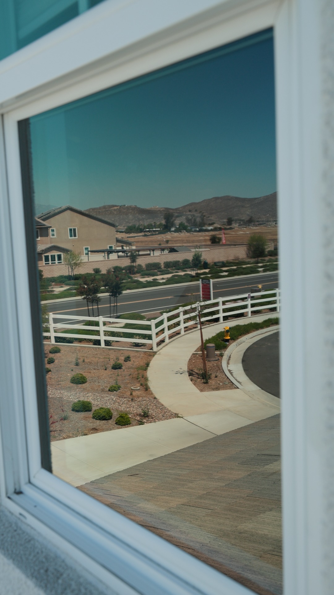 Crystal clear window after professional cleaning
